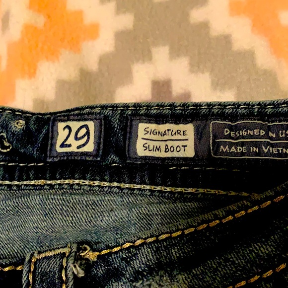 Miss Me jeans, size 29. - Picture 4 of 9